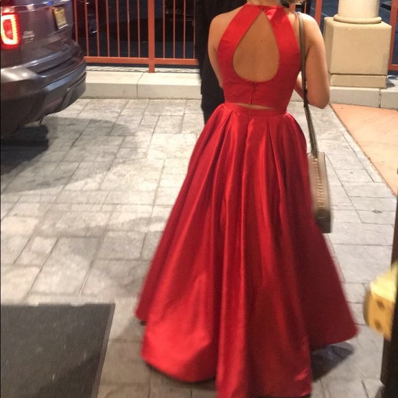 Prom Dress - Picture 2 of 6